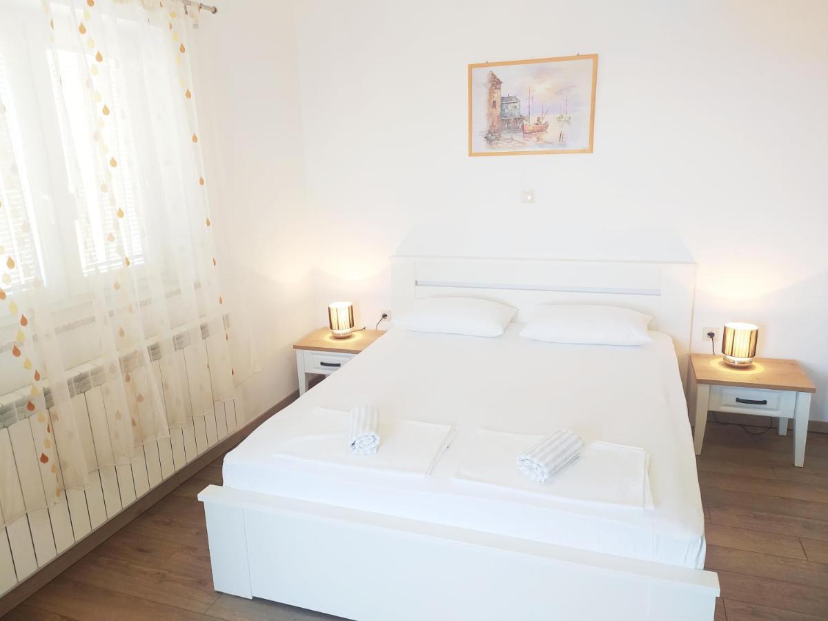 סנג' Apartments Antonio מראה חיצוני תמונה